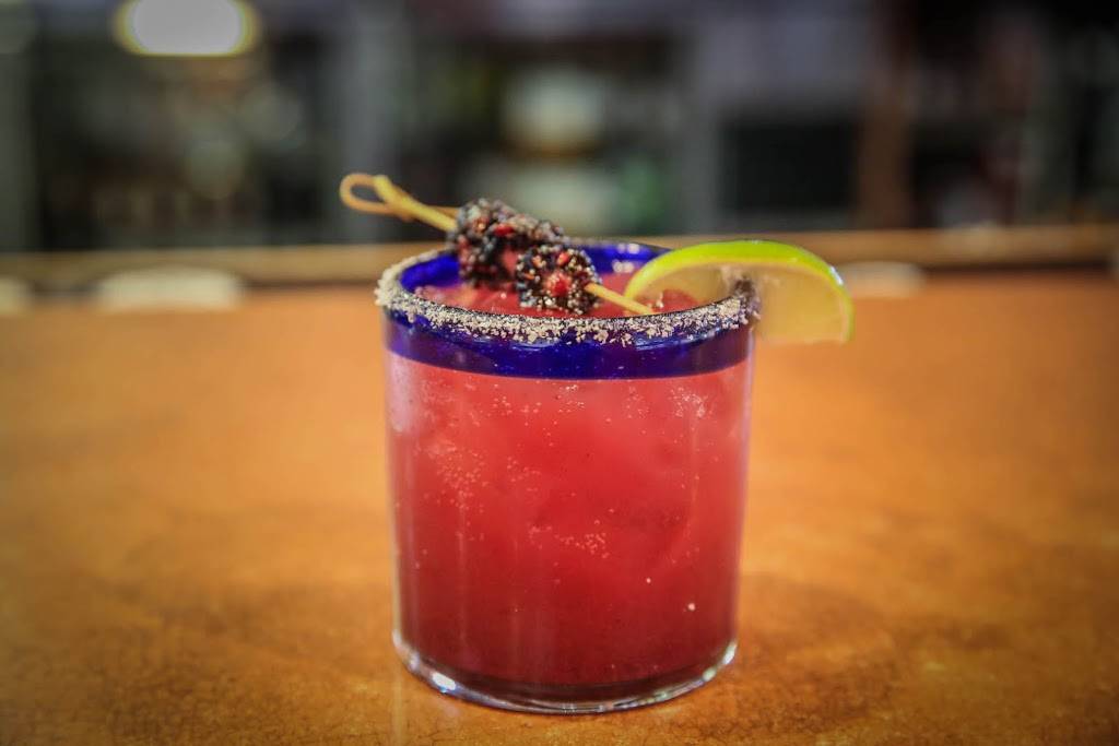 Mi Casa Seafood and Fine Mexican Cuisine | restaurant | 624 N Golden State Blvd, Turlock, CA 95380, USA | 2096329449 OR +1 209-632-9449