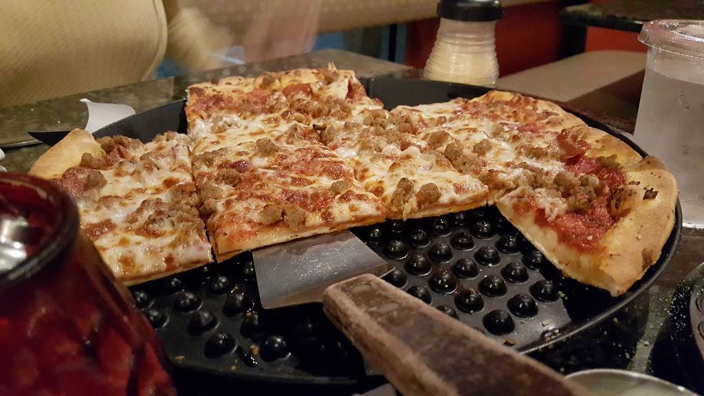 Mangieris Pizza Café | cafe | 2133 Lohmans Crossing Rd, Lakeway, TX 78734, USA | 5122630188 OR +1 512-263-0188