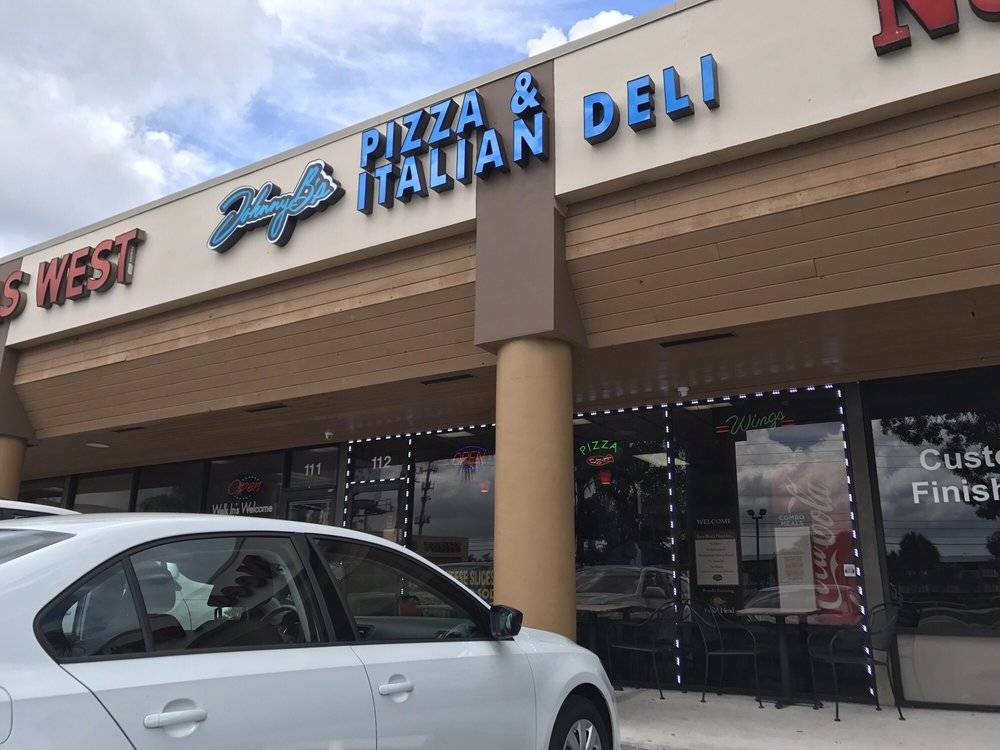 Johnny Bs Pizza & Italian Deli | meal delivery | 23269 FL-7 #112, Boca Raton, FL 33428, USA | 5617176567 OR +1 561-717-6567