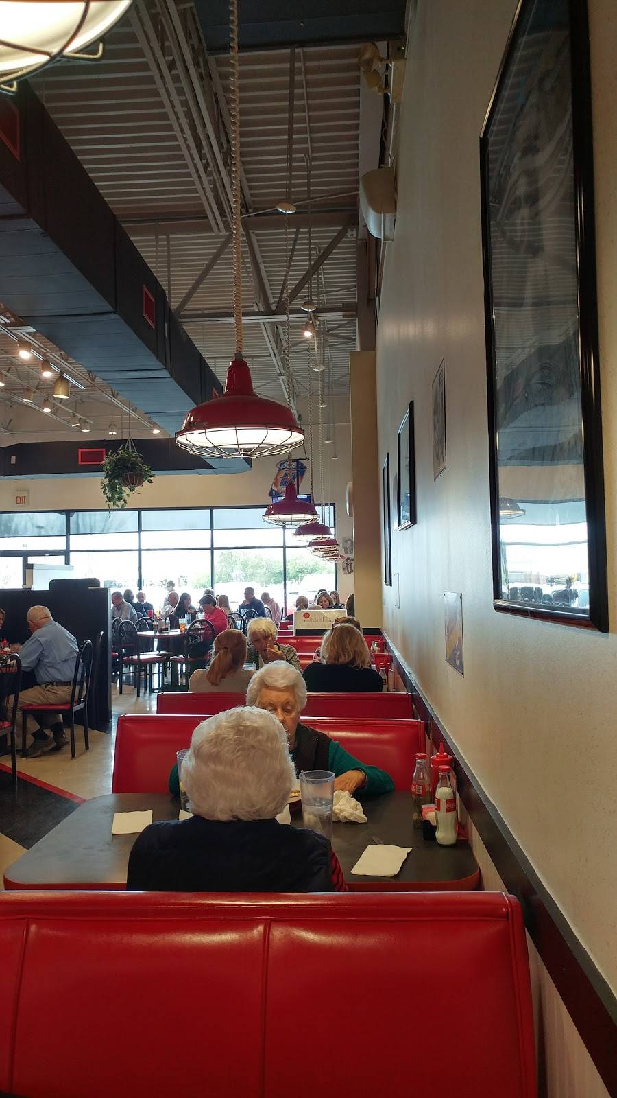 Jays Deli | restaurant | 630 Friendly Center Rd, Greensboro, NC 27408, USA | 3362920741 OR +1 336-292-0741