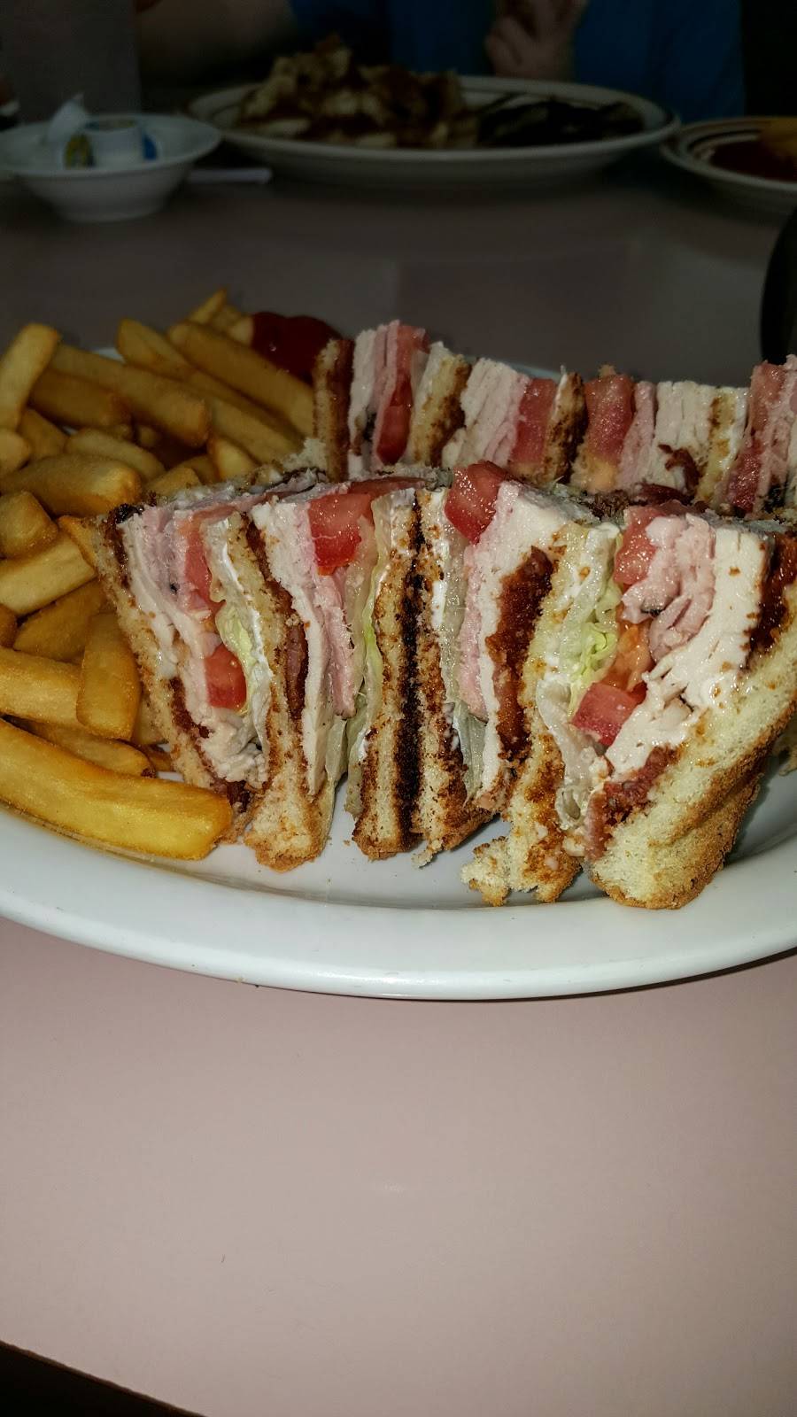 Carlas Cafe | restaurant | 9809 S Union Ave, Bakersfield, CA 93307, USA | 6613978404 OR +1 661-397-8404