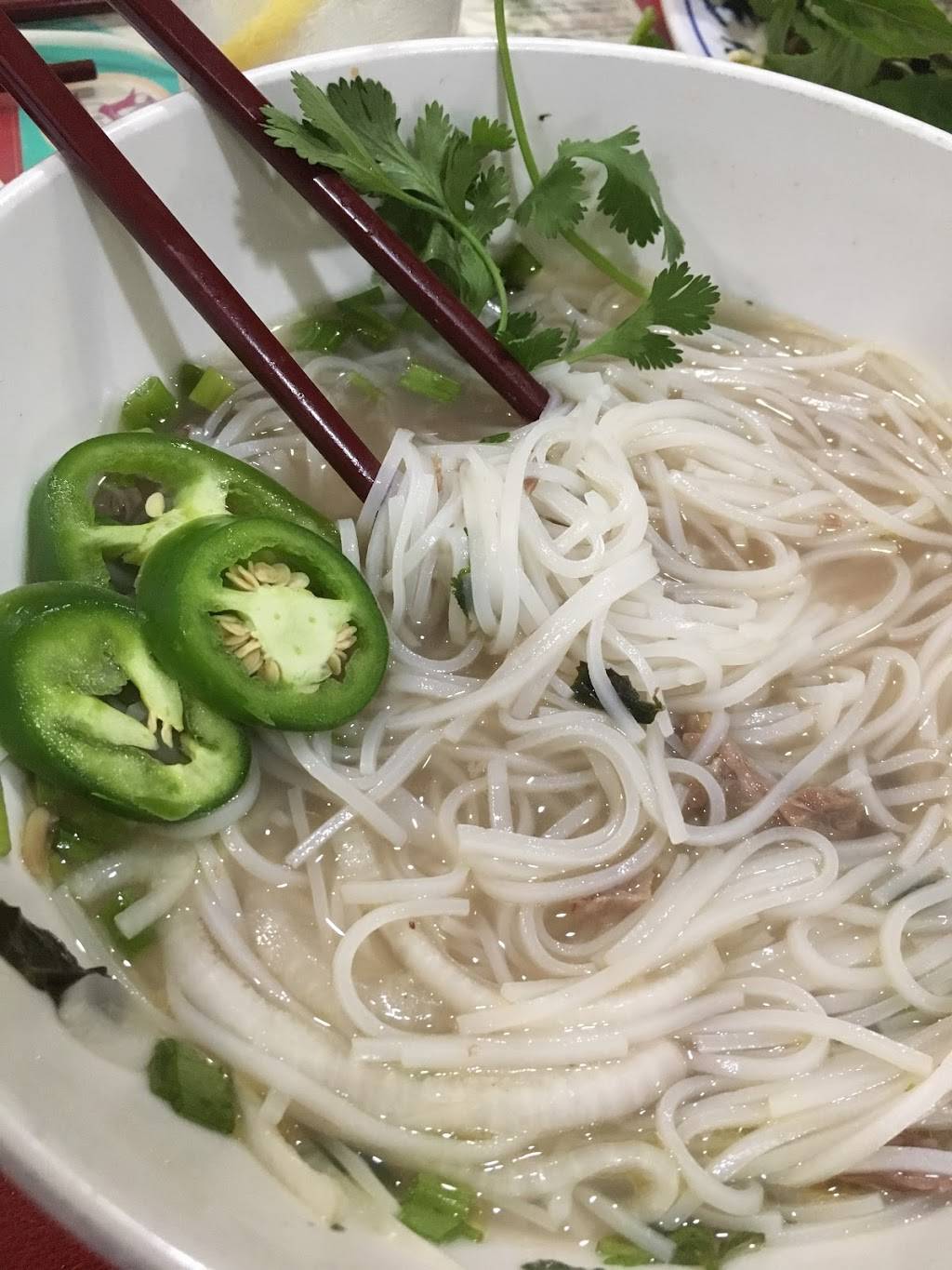 Pho Hoa Noodle Soup | Charlotte | restaurant | 3000 Central Ave, Charlotte, NC 28205, USA | 7045367110 OR +1 704-536-7110