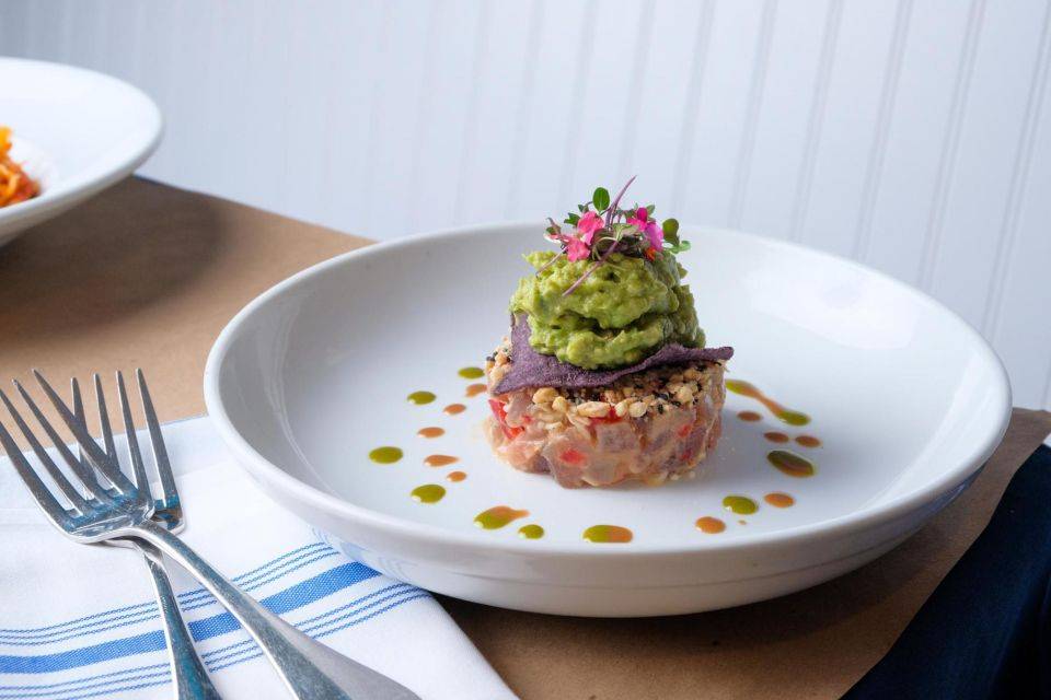 Nantuckets | restaurant | 9 Traders Cove, Port Jefferson, NY 11777, USA | 6315094848 OR +1 631-509-4848