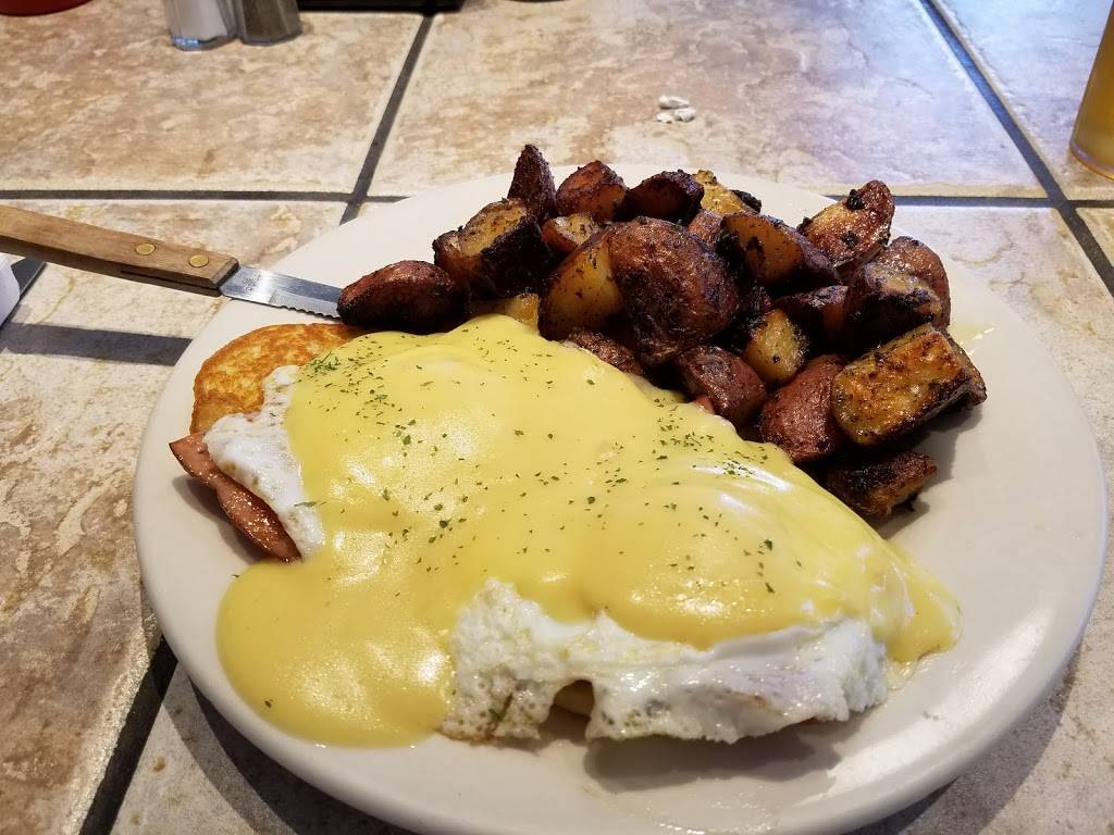 Bensons Cafe | restaurant | 665 Main St, Fremont, NH 03044, USA | 6032441331 OR +1 603-244-1331