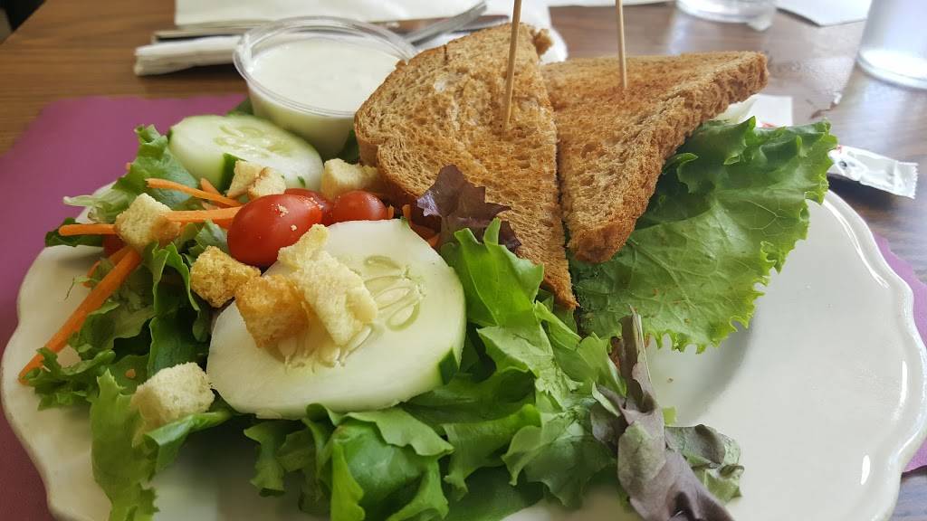 Big Meadows Wayside | restaurant | 51 Skyline Dr, Stanley, VA 22851, USA | 5409992211 OR +1 540-999-2211