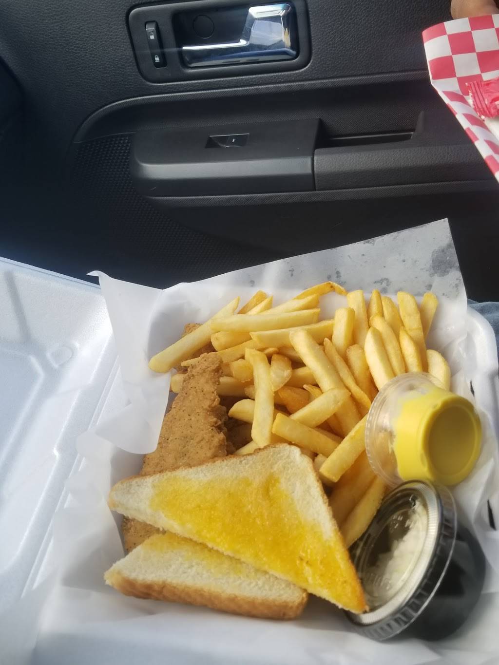 Bee Bees Drive Thru | restaurant | 1907 Laurens Rd, Greenville, SC 29607, USA | 8642719660 OR +1 864-271-9660