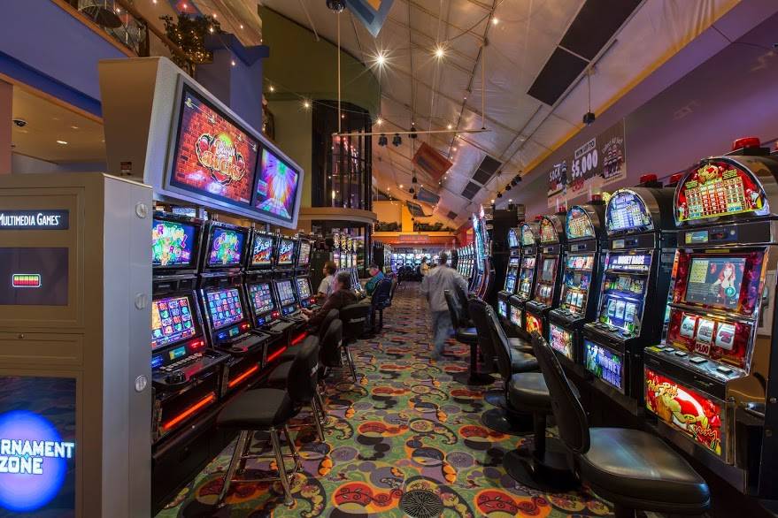 Apache Casino Hotel | restaurant | 2315 E Gore Blvd, Lawton, OK 73501, USA | 5802485905 OR +1 580-248-5905
