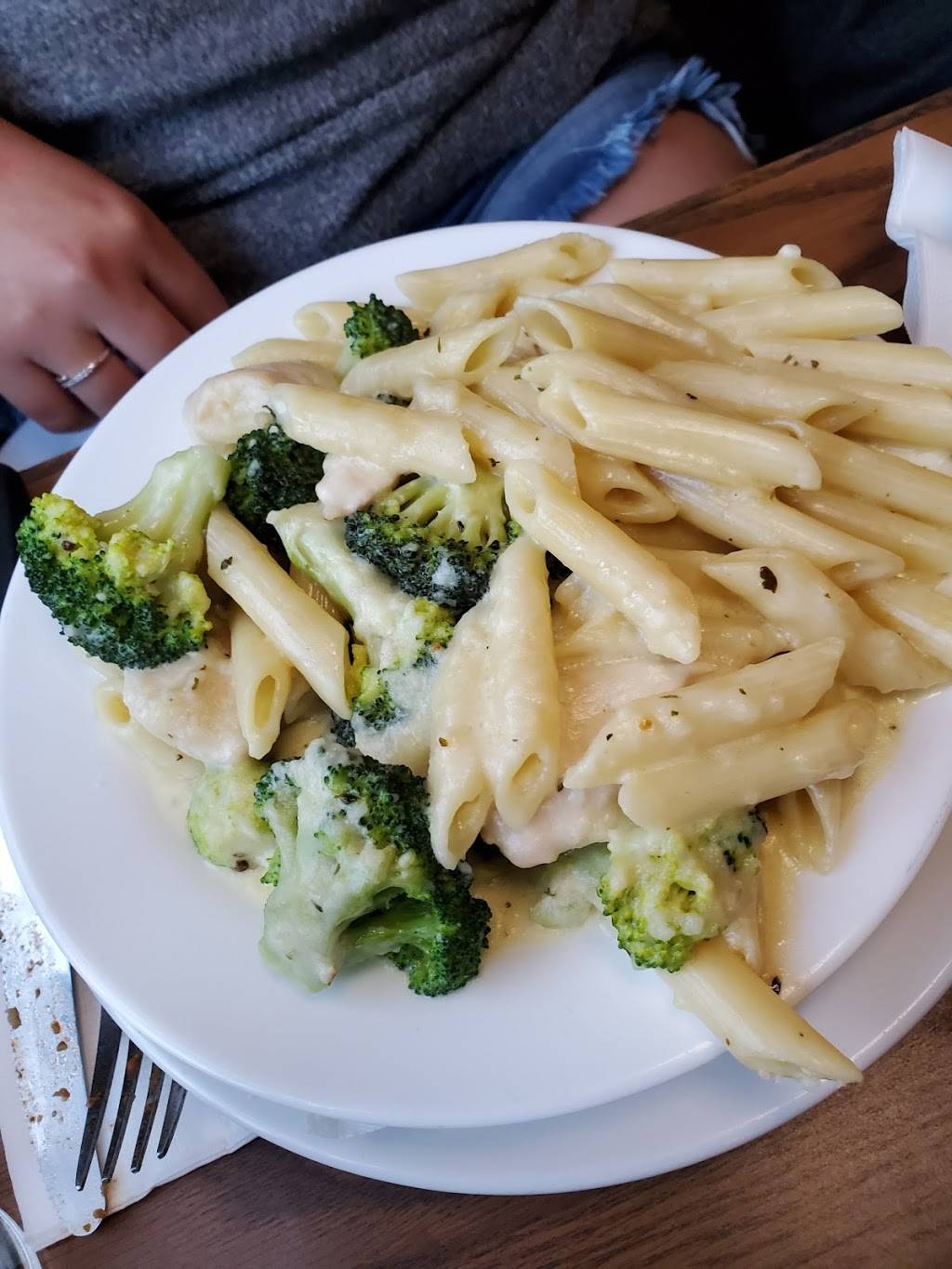 HARP + BARD Restaurant & bar | restaurant | 1099 Dorchester Ave, Dorchester, MA 02125, USA | 6172652893 OR +1 617-265-2893