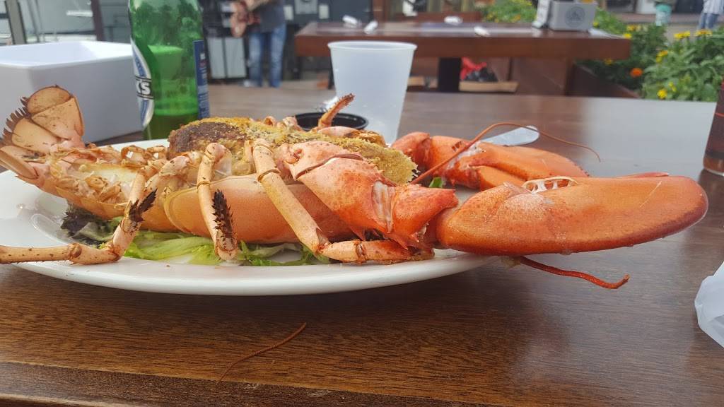 The Landing Restaurant | restaurant | 30 Bowens Wharf, Newport, RI 02840, USA | 4018474514 OR +1 401-847-4514