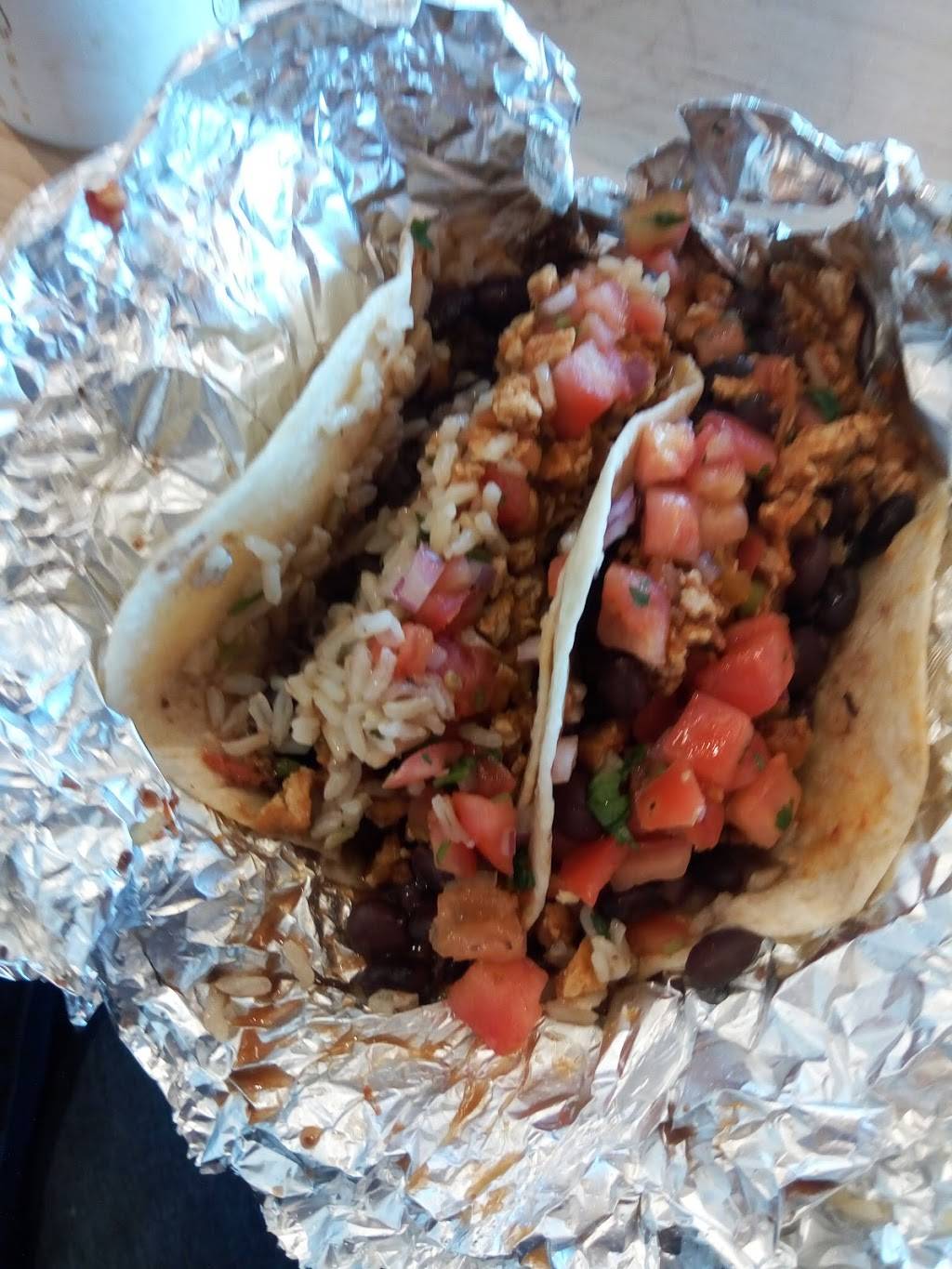 Chipotle Mexican Grill | restaurant | 4542 Boardman-Canfield Rd, Canfield, OH 44406, USA | 3307021362 OR +1 330-702-1362