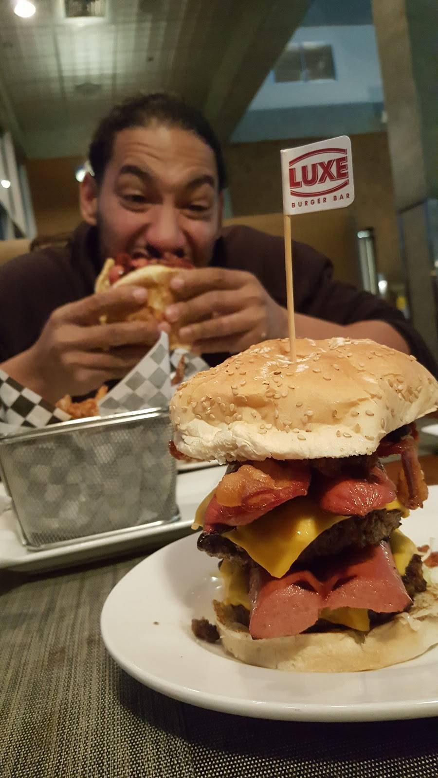 Luxe Burger Bar | restaurant | 1200 W Columbus Ave, Springfield, MA 01105, USA | 4137855893 OR +1 413-785-5893