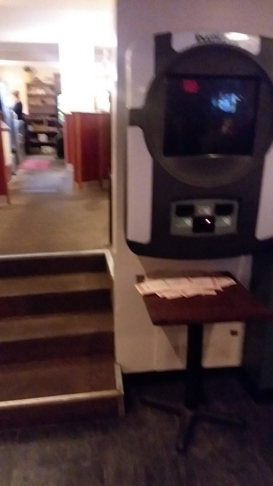 Gin Gin | restaurant | 3 Main St, Henniker, NH 03242, USA | 6034283818 OR +1 603-428-3818