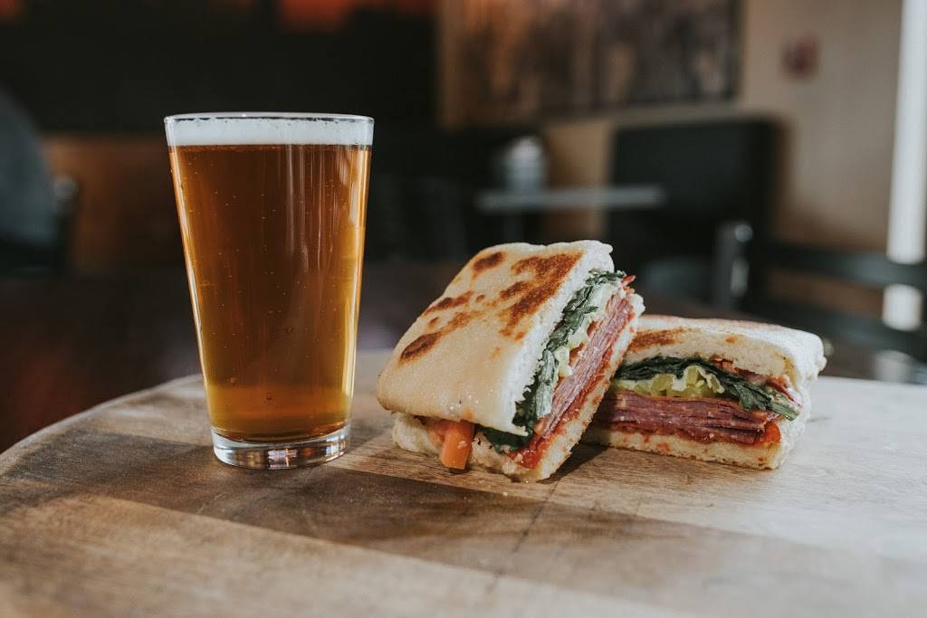 Dough Co. Pizza | restaurant | 2330 University Ave, Des Moines, IA 50311, USA | 5156300796 OR +1 515-630-0796