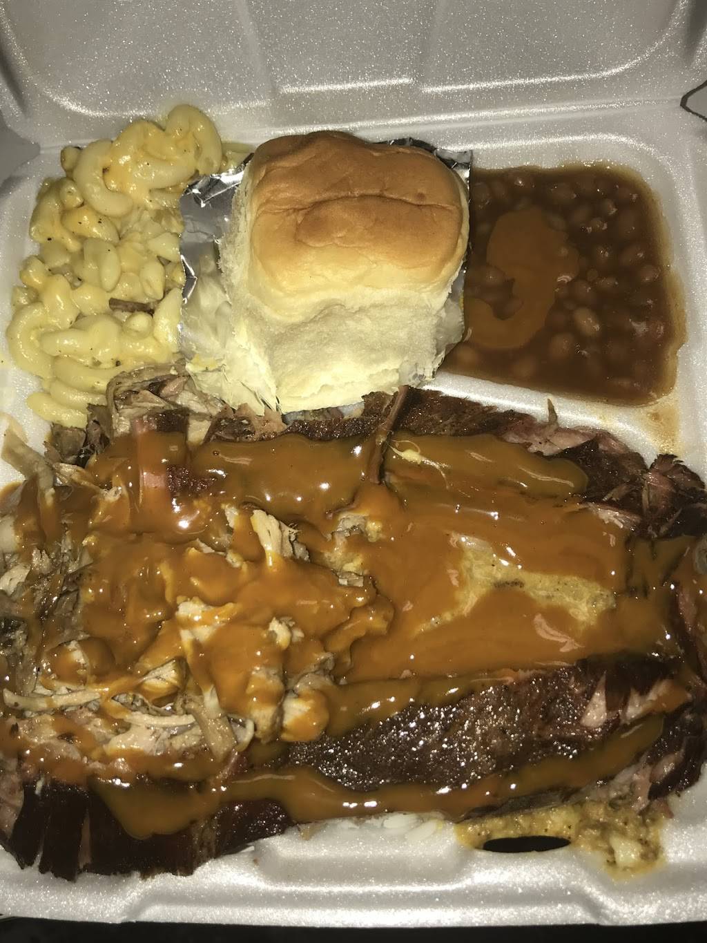 Barbeque Pit | restaurant | 5609 Farrow Rd, Columbia, SC 29203, USA | 8035434453 OR +1 803-543-4453