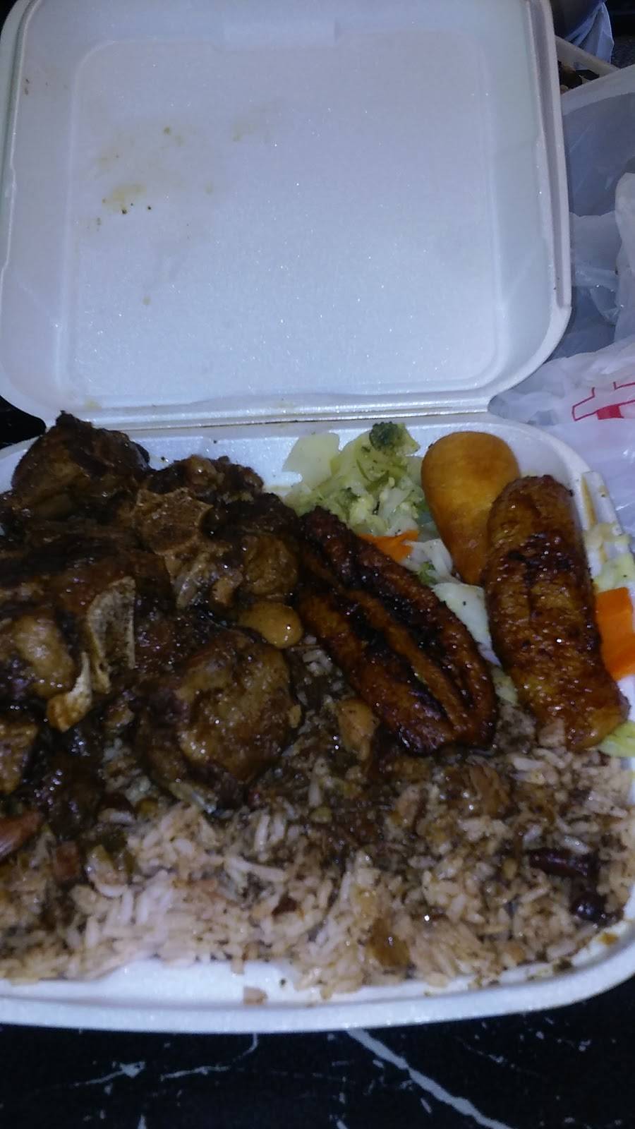 Lees | restaurant | 1041 Prairie Ave #5, Inglewood, CA 90301, USA | 3104196550 OR +1 310-419-6550