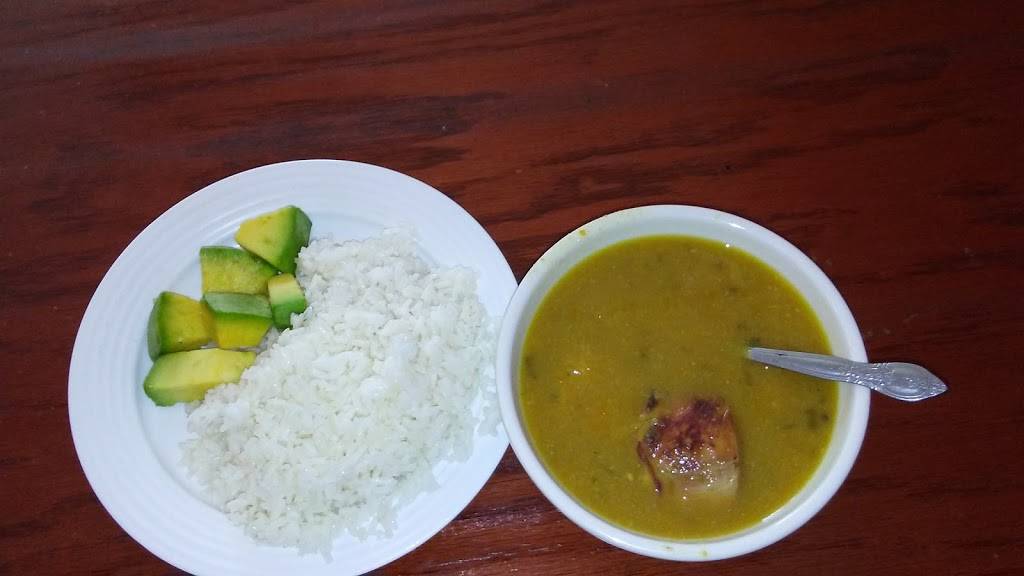 Arroz Con Pollo | restaurant | 707 N Goldenrod Rd, Orlando, FL 32807, USA | 4078015252 OR +1 407-801-5252