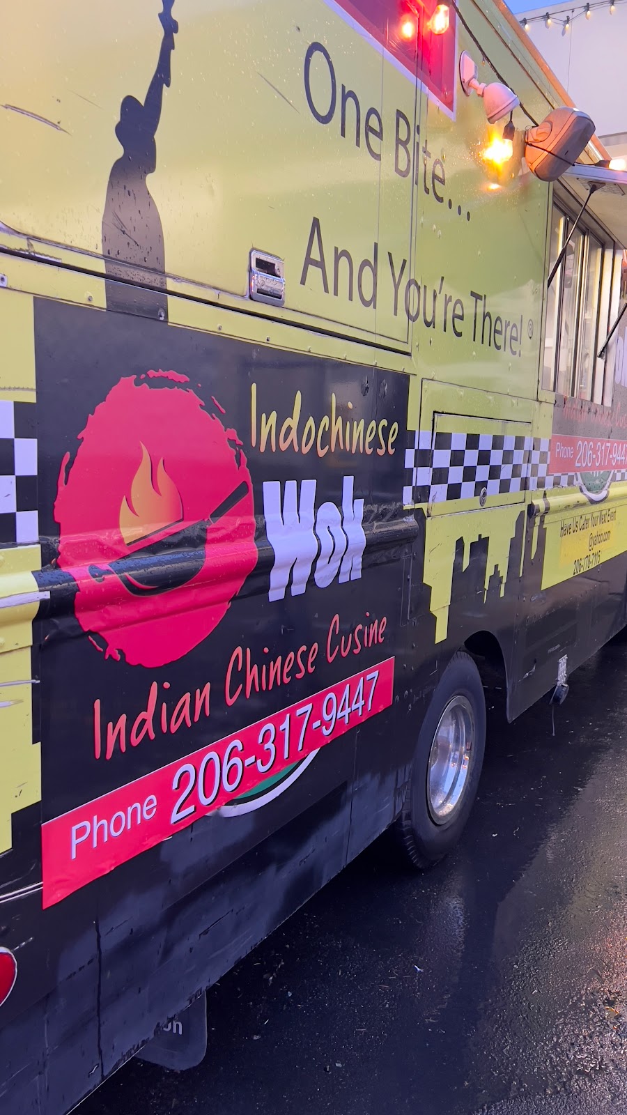 Indochinese Wok | restaurant | 2444 Bel-Red Rd, Bellevue, WA 98007, USA | 2063179447 OR +1 206-317-9447