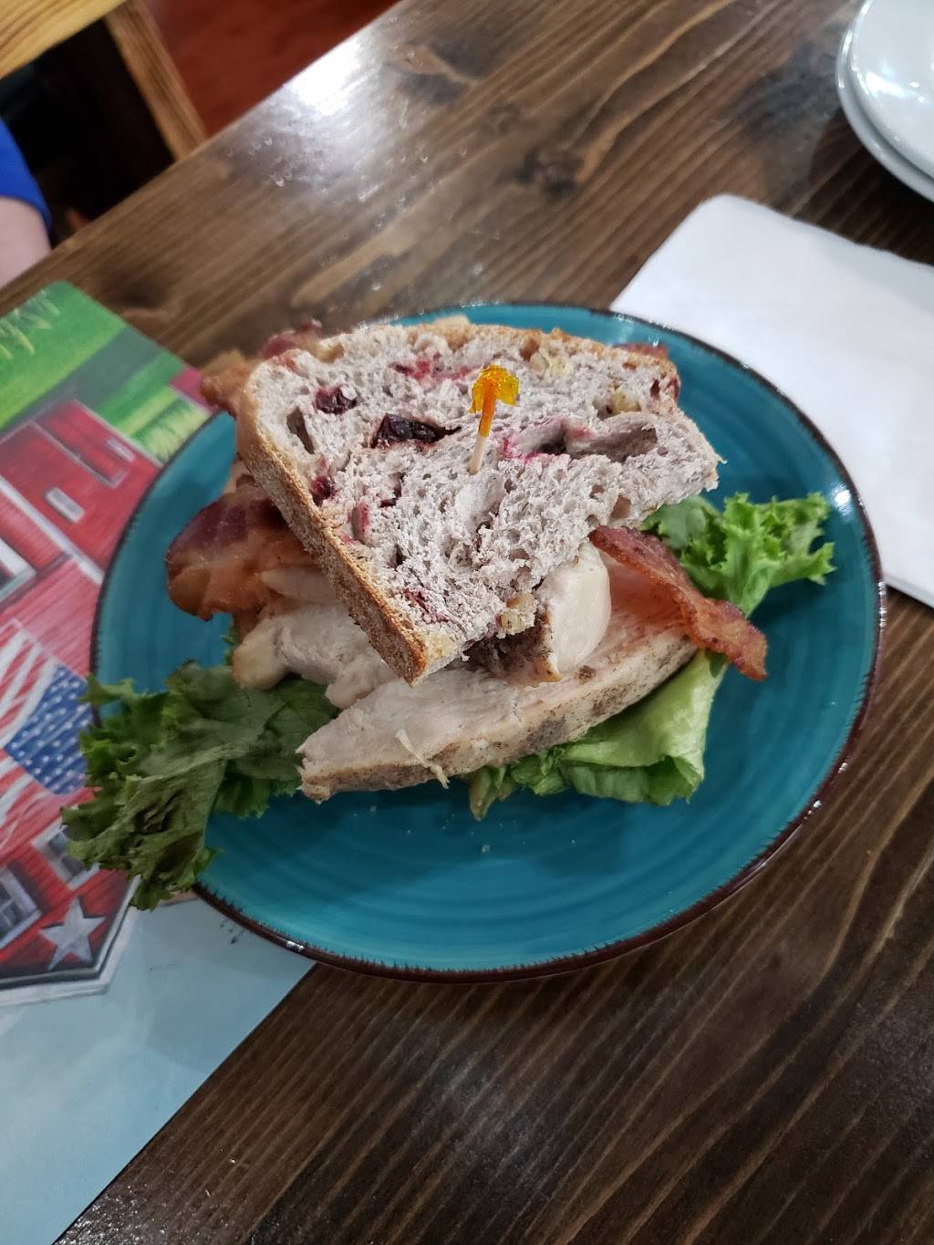 The Mason Jar | restaurant | 241 N Liberty St, Lowell, IN 46356, USA | 2192255222 OR +1 219-225-5222