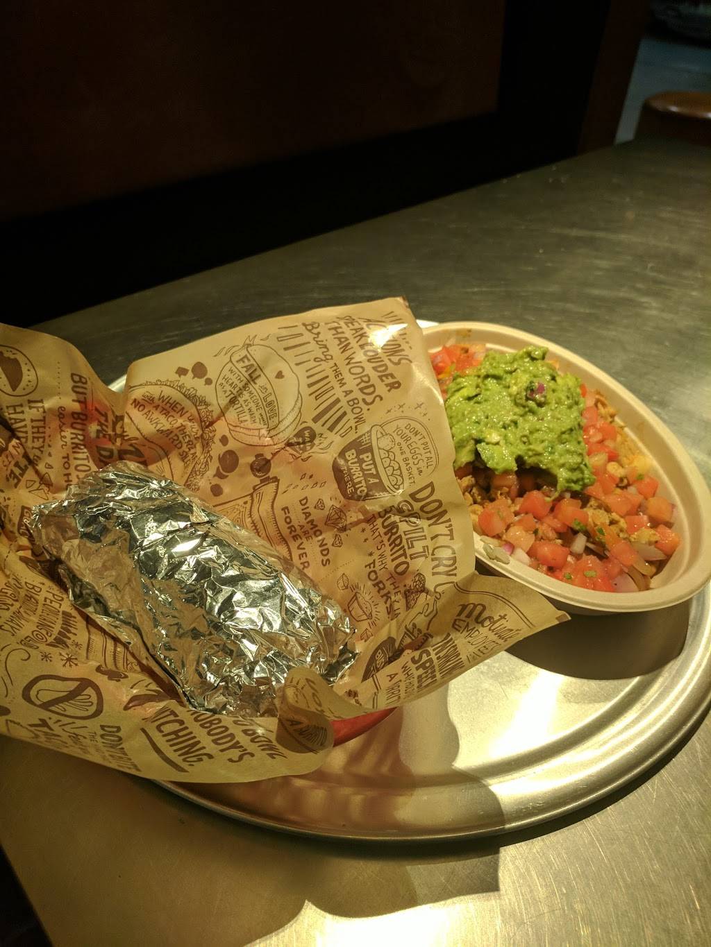 Chipotle Mexican Grill | restaurant | 1955 S Signal Butte Rd Ste 101, Mesa, AZ 85209, USA | 4804999636 OR +1 480-499-9636