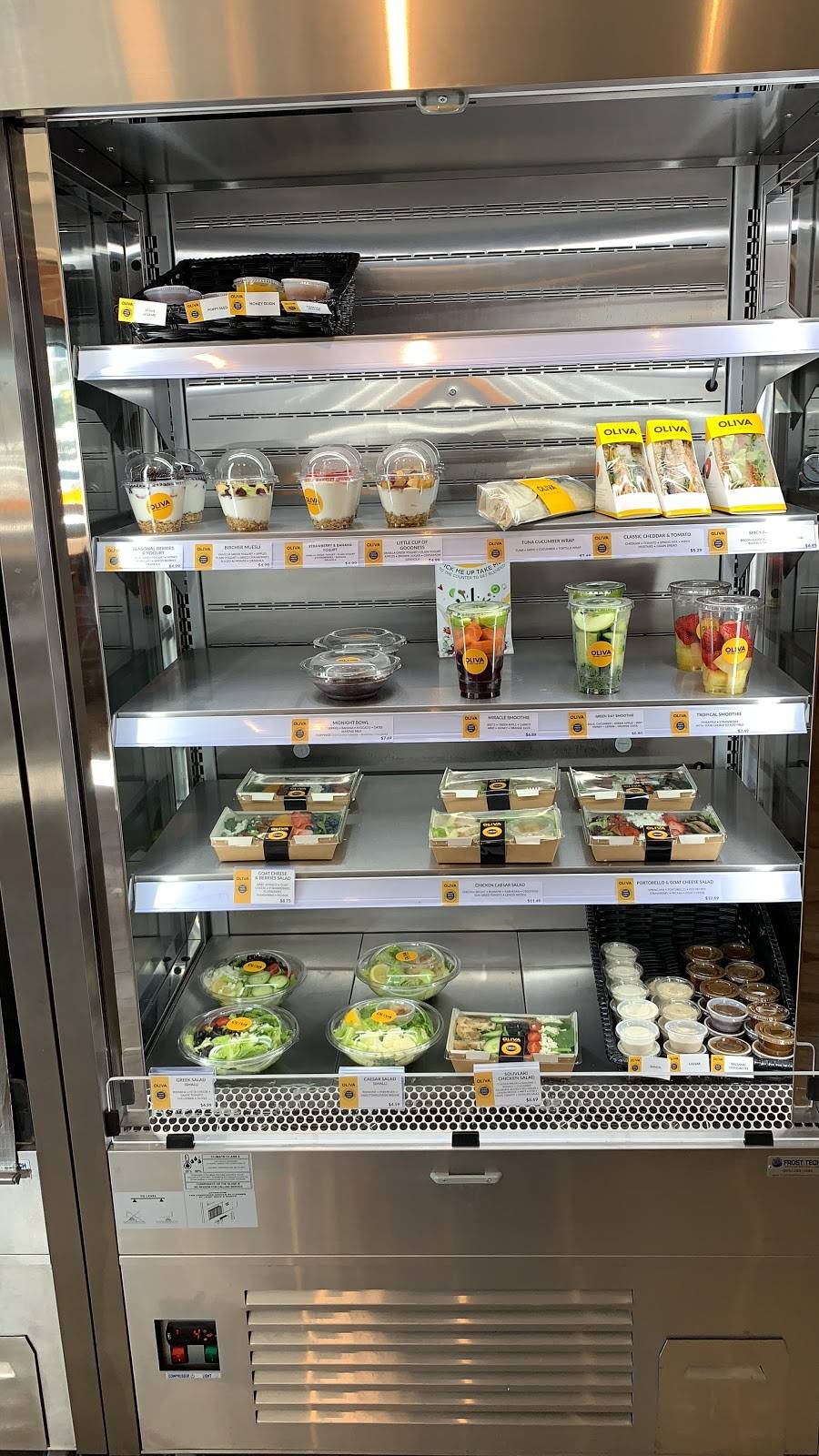 Oliva | cafe | 4711 Yonge St, North York, ON M2N 5M4, Canada | 6473505482 OR +1 647-350-5482