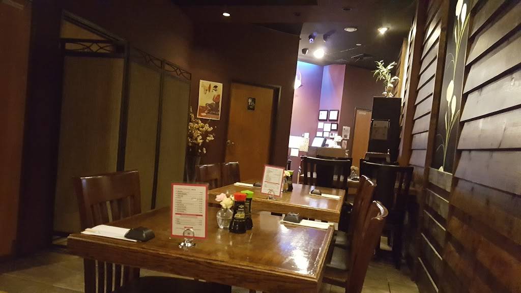 Sushi Cruise | restaurant | 725 River Rd #51, Edgewater, NJ 07020, USA | 2013133611 OR +1 201-313-3611