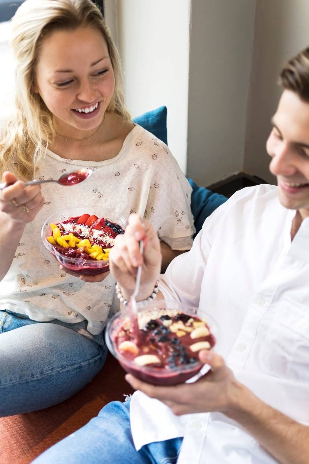 Whole Sum Kitchen | cafe | 824 W 50th St, Minneapolis, MN 55419, USA | 6125455687 OR +1 612-545-5687