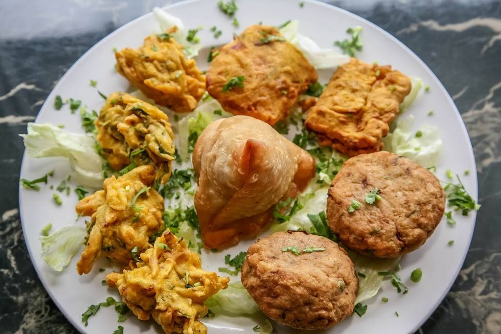 Curry House | restaurant | 8765 Tallon Ln NE unit h, Lacey, WA 98516, USA | 3609231111 OR +1 360-923-1111