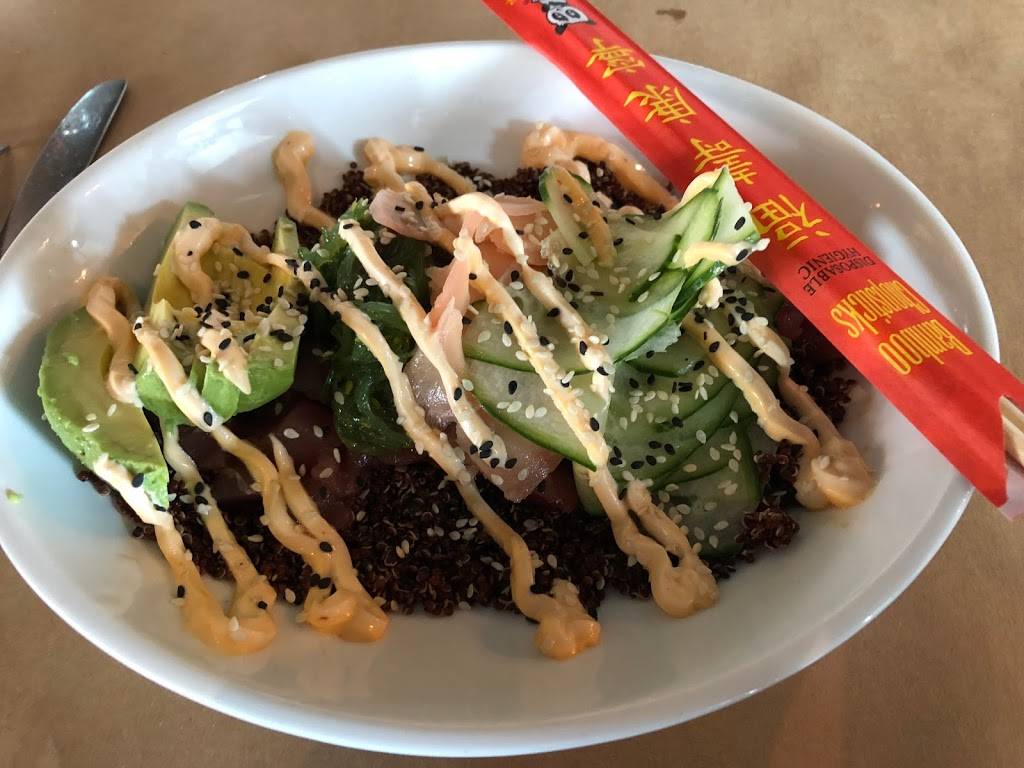 Town Kitchen & Bar | restaurant | 7301 SW 57th Ct, South Miami, FL 33143, USA | 3057408118 OR +1 305-740-8118