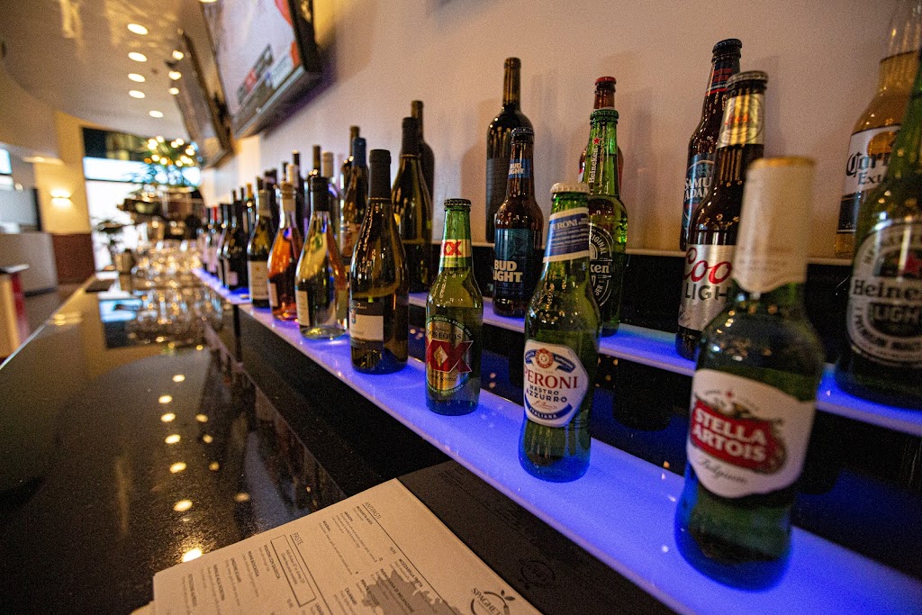 Spaghetto Italian Kitchen | restaurant | 9570 S Eastern Ave, Henderson, NV 89123, USA | 7029022838 OR +1 702-902-2838