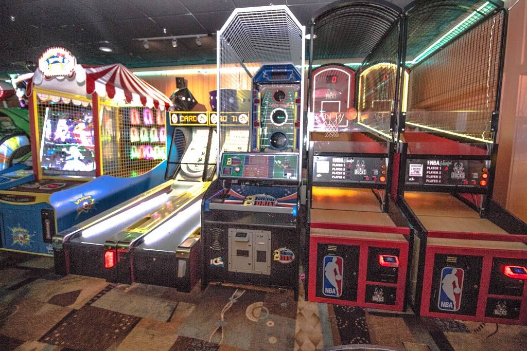 Kruegers | restaurant | N87W16471 Appleton Ave, Menomonee Falls, WI 53051, USA | 2622512340 OR +1 262-251-2340