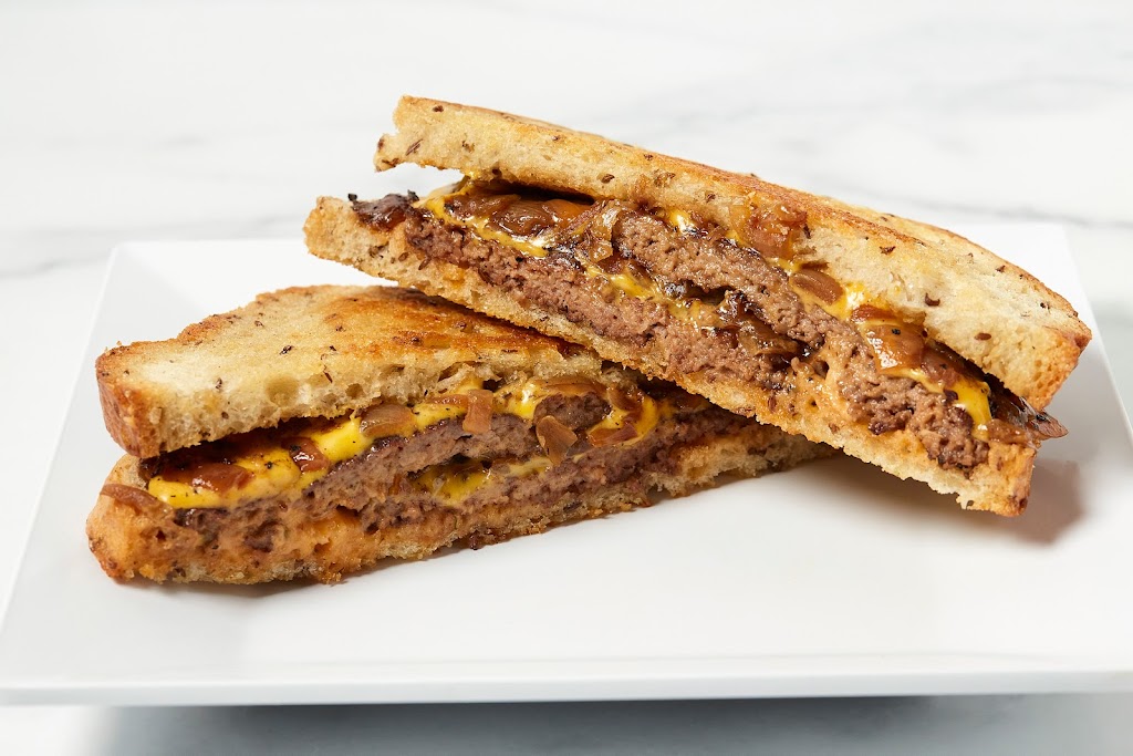 Tomlinson Hall | restaurant | 5810 Greenbelt Rd, Greenbelt, MD 20770, USA | 7033888073 OR +1 703-388-8073