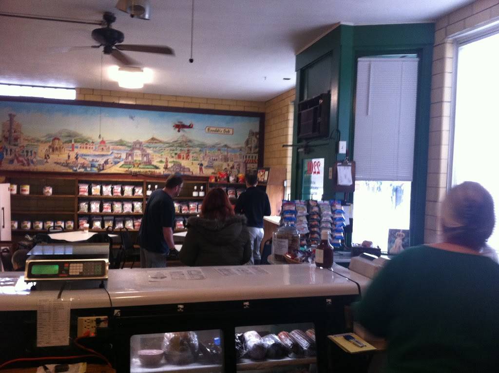 Eovaldis Deli | meal takeaway | 2201 Edwards St, St. Louis, MO 63110, USA | 3147715707 OR +1 314-771-5707