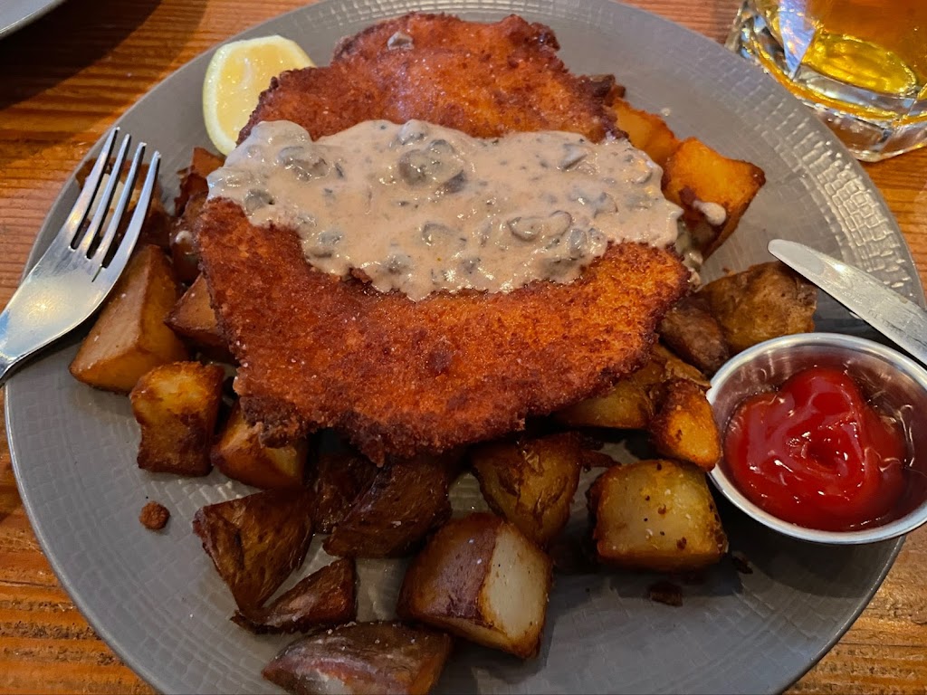 BRONWYN Restaurant | restaurant | 255 Washington St, Somerville, MA 02143, USA | 6177769900 OR +1 617-776-9900