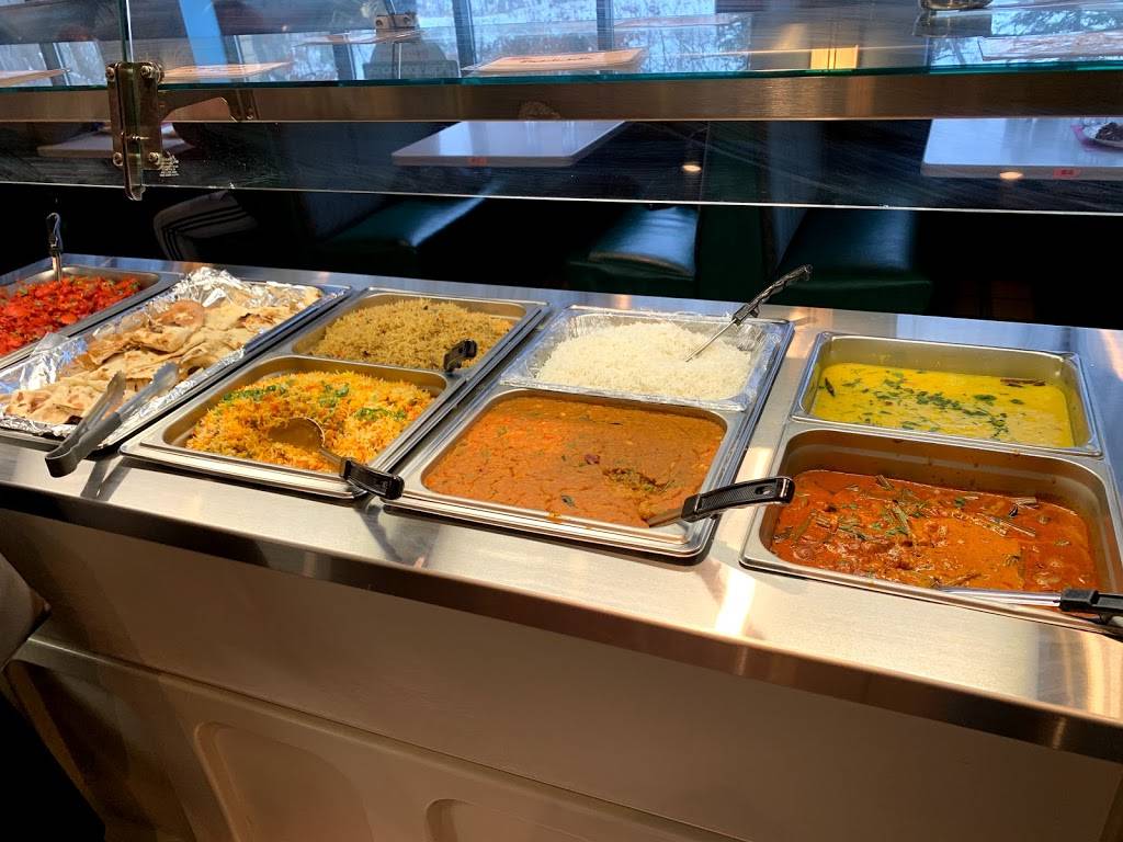 Hyderabad House Biryani Place - Minnetonka | restaurant | 11400 MN-7, Minnetonka, MN 55305, USA | 9527673311 OR +1 952-767-3311