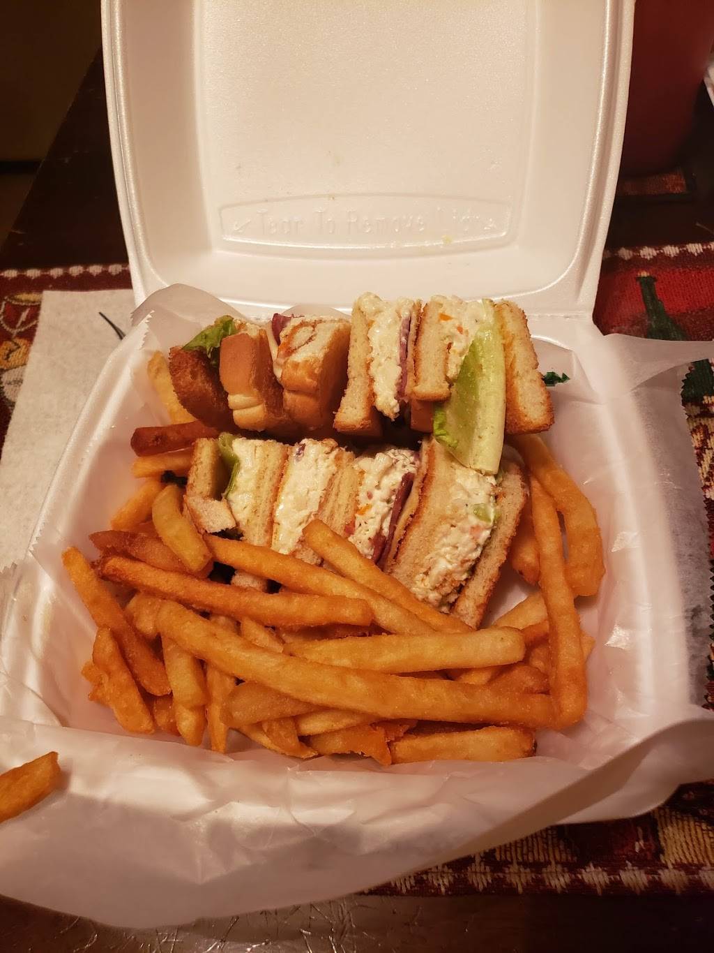 Paradise Pizzeria | restaurant | 6144 Chesapeake Blvd, Norfolk, VA 23513, USA | 7578550100 OR +1 757-855-0100