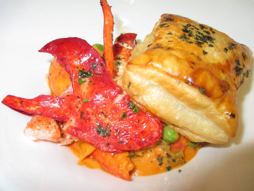 The Dunes | restaurant | 31 Dunes Rd, Edgartown, MA 02539, USA | 5086273663 OR +1 508-627-3663