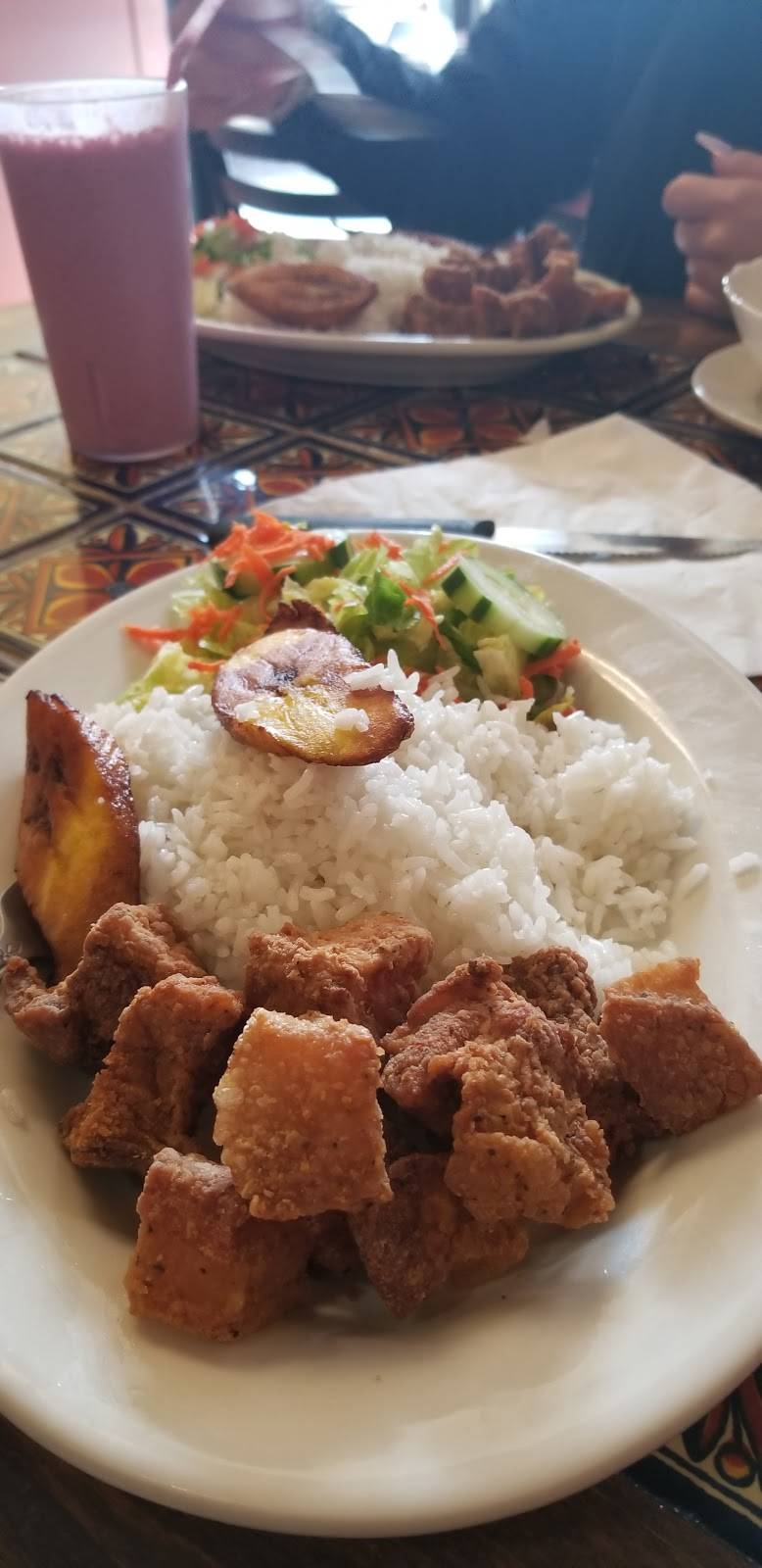 Delicias Paisas Bakery | restaurant | 24 Pleasant St, Dracut, MA 01826, USA | 9789705555 OR +1 978-970-5555