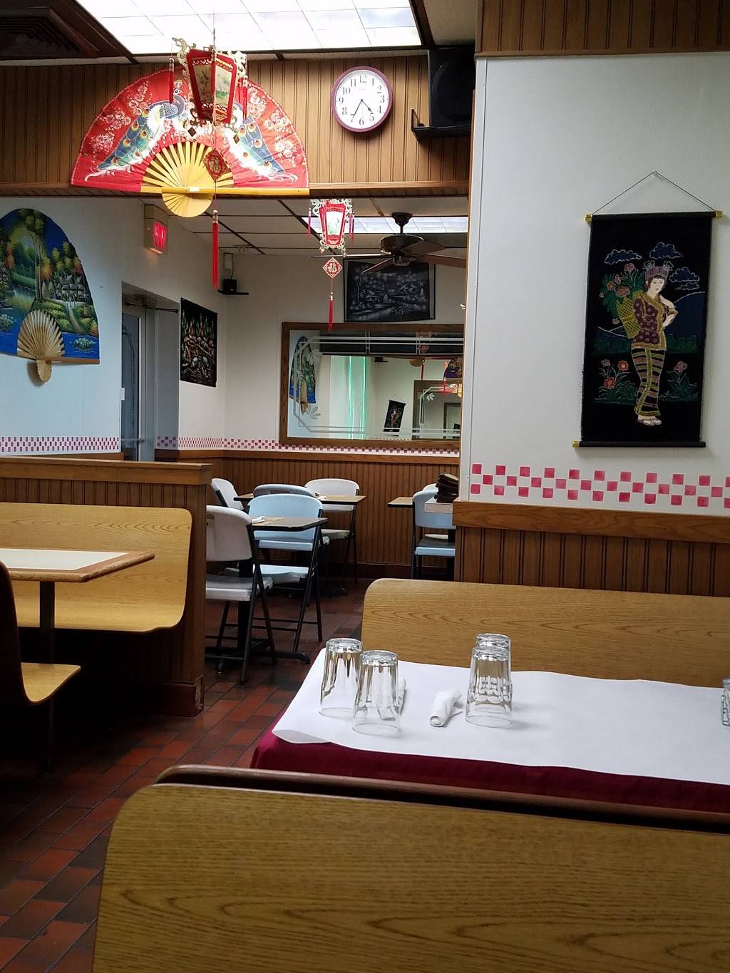 Thai Bangkok Restaurant | restaurant | 9112 W Brown Deer Rd, Milwaukee, WI 53224, USA | 4143620189 OR +1 414-362-0189