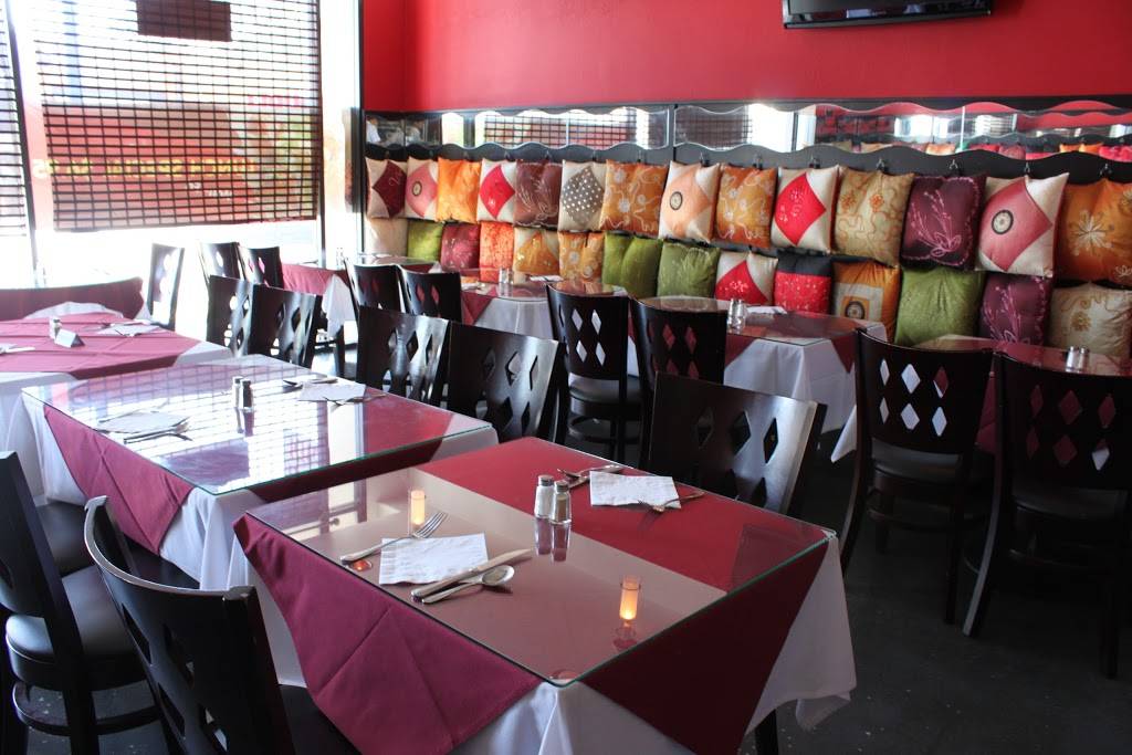 The Indian Kitchen | restaurant | 8165 Santa Monica Blvd, West Hollywood, CA 90046, USA | 3236569000 OR +1 323-656-9000