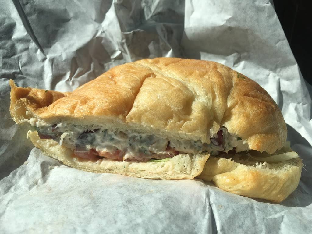 Dunns Deli | restaurant | 2512, 134 Main St W, Banner Elk, NC 28604, USA | 8288986731 OR +1 828-898-6731