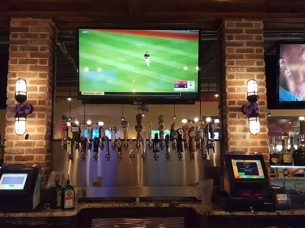 Famous Joes | restaurant | 3290 Hamilton Mill Rd, Buford, GA 30519, USA | 7702715637 OR +1 770-271-5637