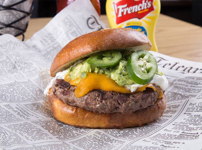 Hamburgerseria | restaurant | 1015 Essington Rd, Joliet, IL 60435, USA | 8157252883 OR +1 815-725-2883