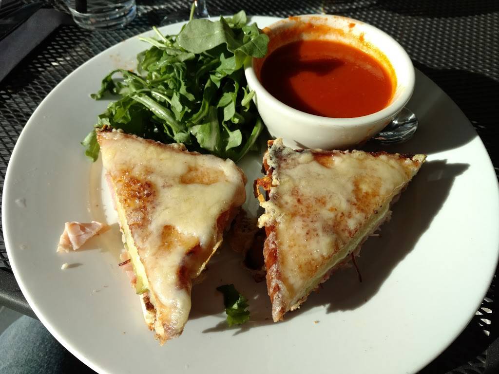 The Bistro at Hollywood Schoolhouse | restaurant | 14810 NE 145th St, Woodinville, WA 98072, USA | 4258922575 OR +1 425-892-2575