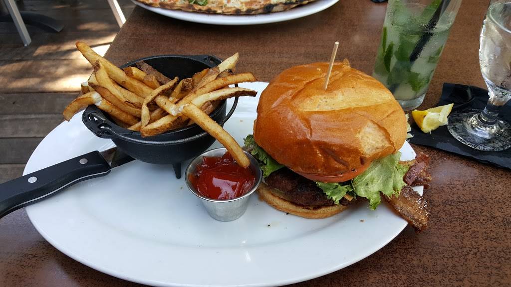 Roaring Fork | restaurant | 10850 Stonelake Blvd, Austin, TX 78759, USA | 5123422700 OR +1 512-342-2700