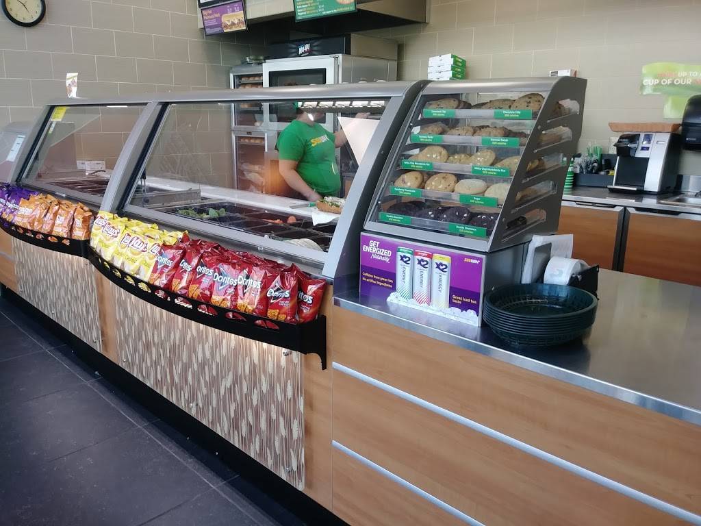 Subway | restaurant | 5516 Baltimore Ave, Hyattsville, MD 20781, USA | 3018643500 OR +1 301-864-3500