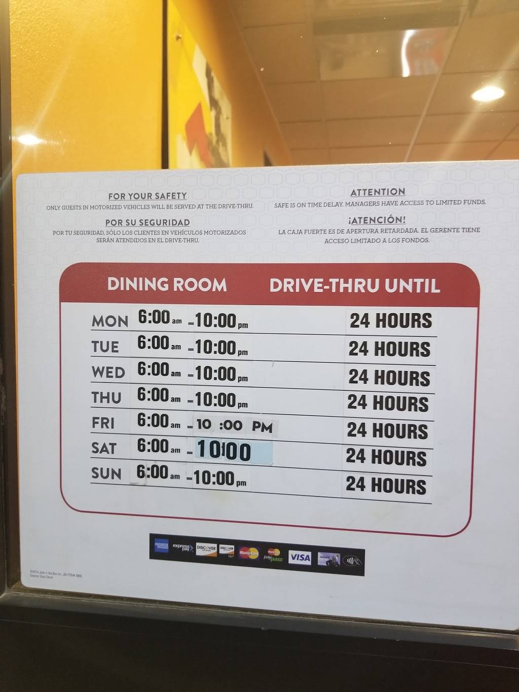 Jack in the Box | restaurant | 2120 S Interstate 35, Round Rock, TX 78681, USA | 5123882409 OR +1 512-388-2409