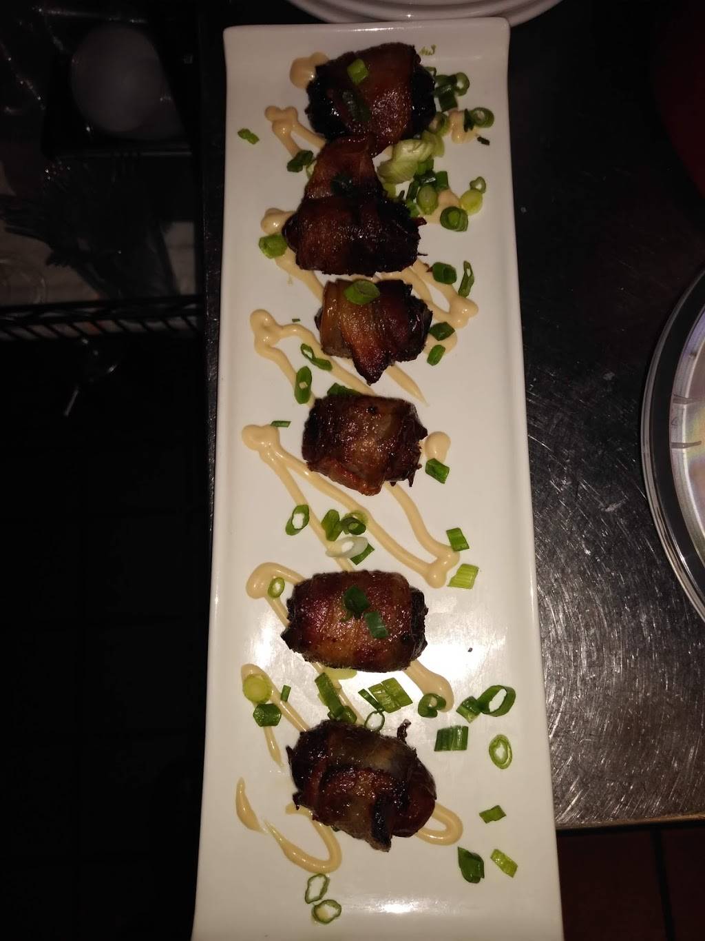 Obsessed Kitchen and Bar | restaurant | 800 S Oak Park Ave, Oak Park, IL 60304, USA | 7086135044 OR +1 708-613-5044