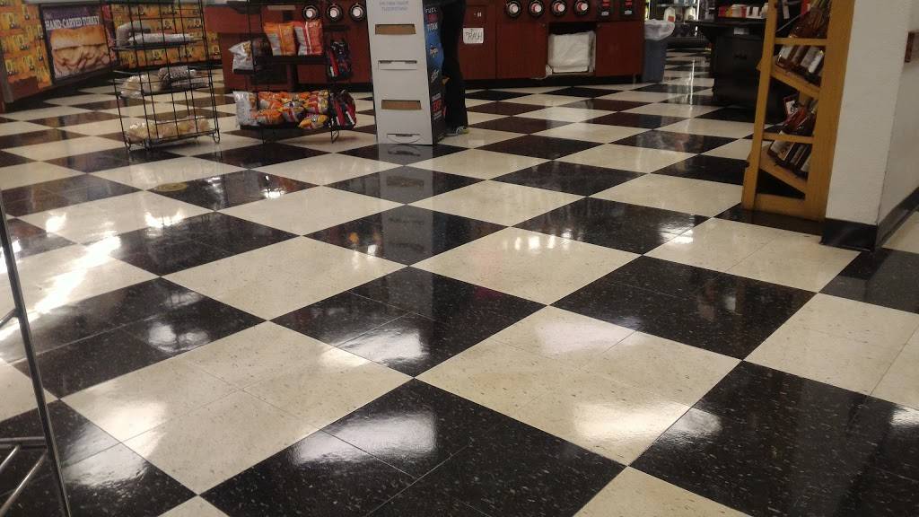 Caseys | meal takeaway | 5908 Nordic Dr, Cedar Falls, IA 50613, USA | 3192771170 OR +1 319-277-1170