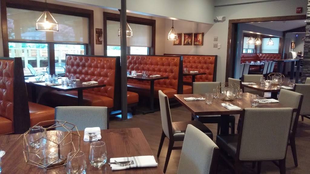 Safehouse | restaurant | 195 Old Forge Rd, East Greenwich, RI 02818, USA | 4018854999 OR +1 401-885-4999