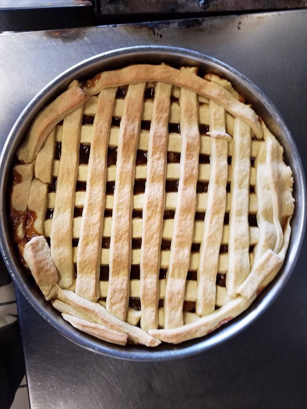 Smoakie Kitchen | restaurant | 4920 W Baseline Rd #115, Laveen Village, AZ 85339, USA | 6026878070 OR +1 602-687-8070